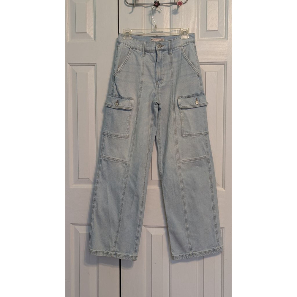 Women SO Jeans Cargo Wide Leg Size 5/27W Light Blue